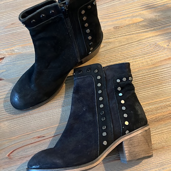 Rebels Leather Grommet Boots 6 - Picture 2 of 7